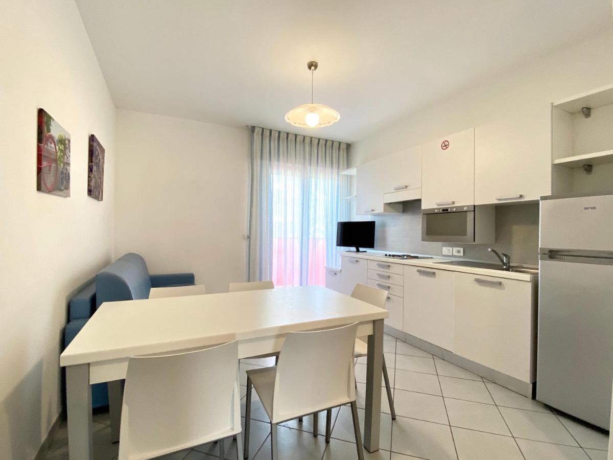 Artesi - Carraro Immobiliare Jesolo - Family Apartments Eksteriør bilde