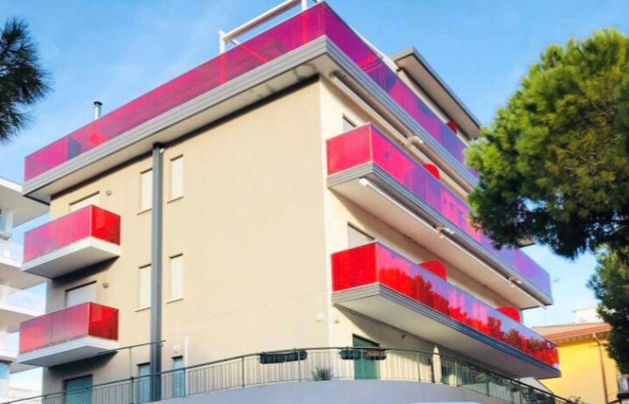 Artesi - Carraro Immobiliare Jesolo - Family Apartments Eksteriør bilde